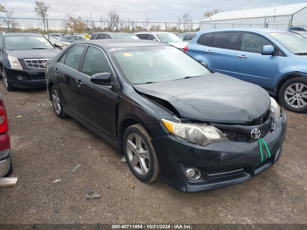 TOYOTA CAMRY 2014