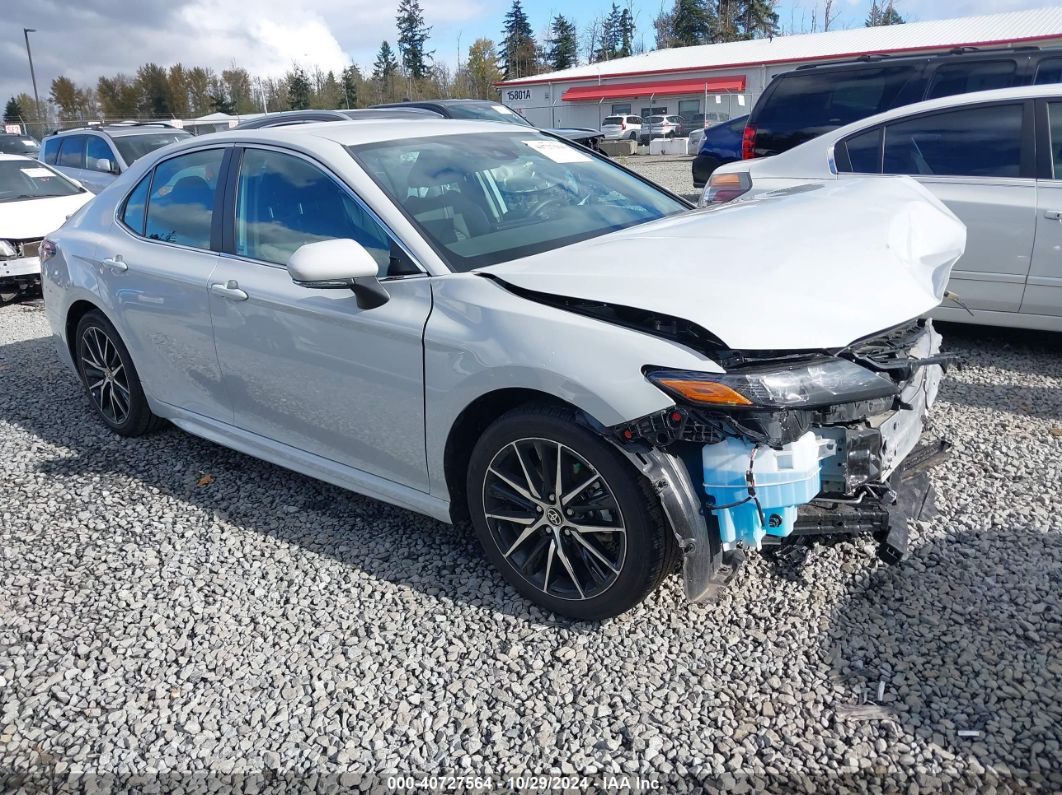 TOYOTA CAMRY HYBRID 2024