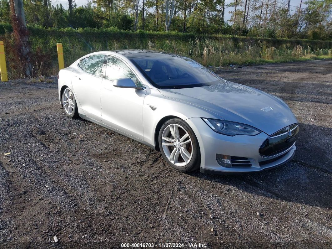 TESLA MODEL S 2013