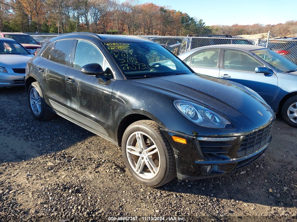 2018 PORSCHE MACAN
