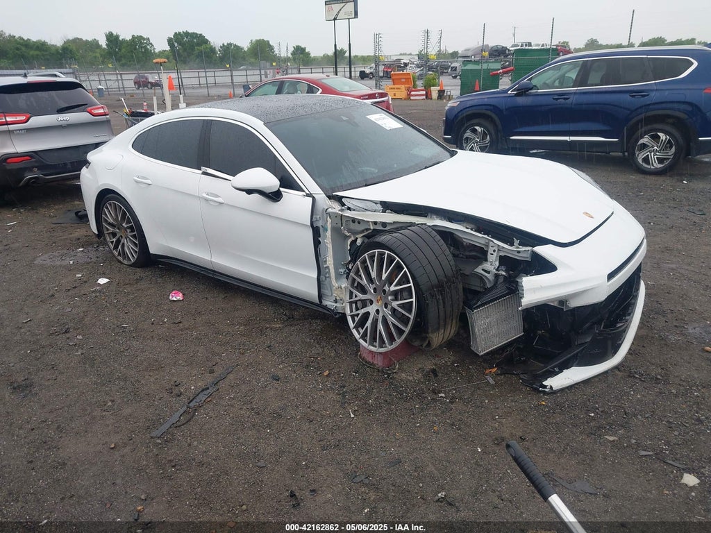 2025 PORSCHE PANAMERA