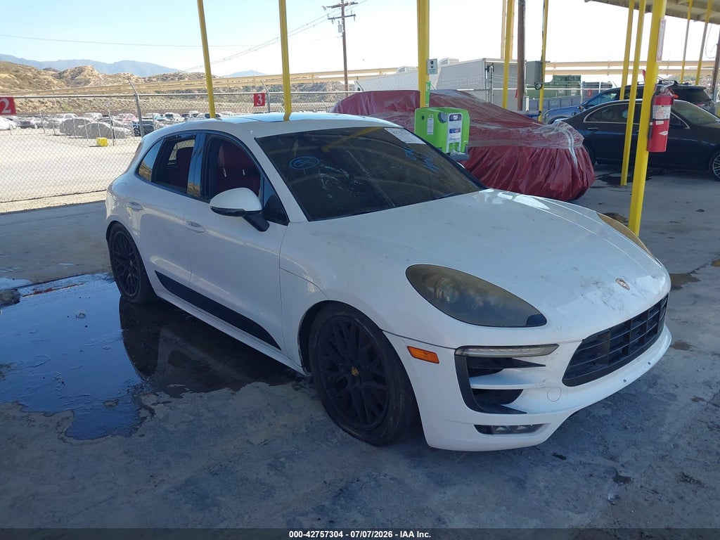 2017 PORSCHE MACAN
