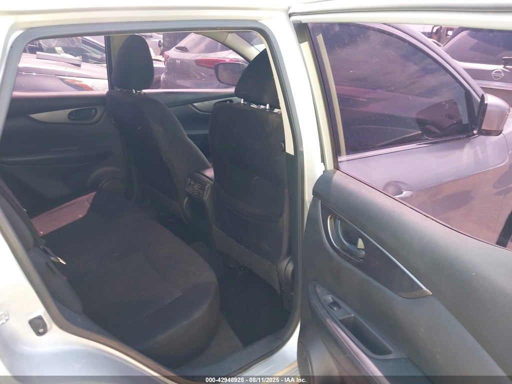2020 Nissan Rogue Sport S FWD Xtronic CVT photo 8