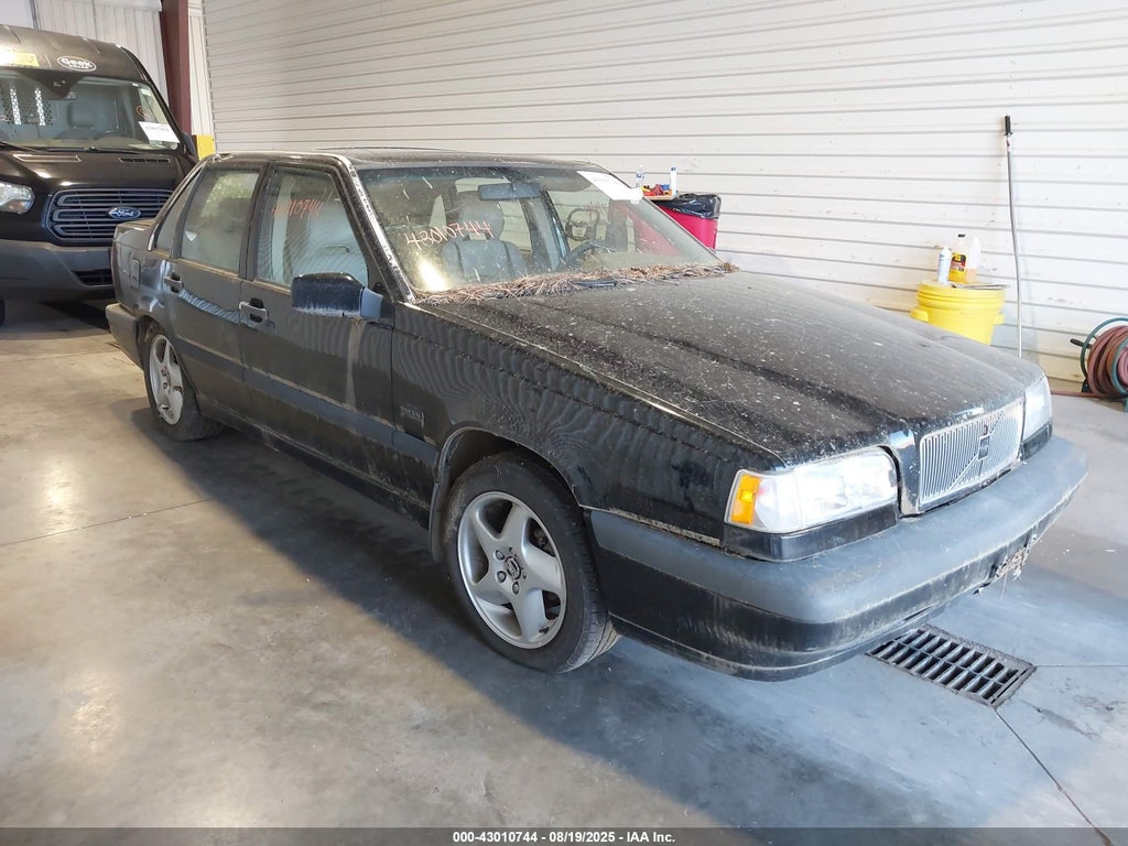 1997 VOLVO 850