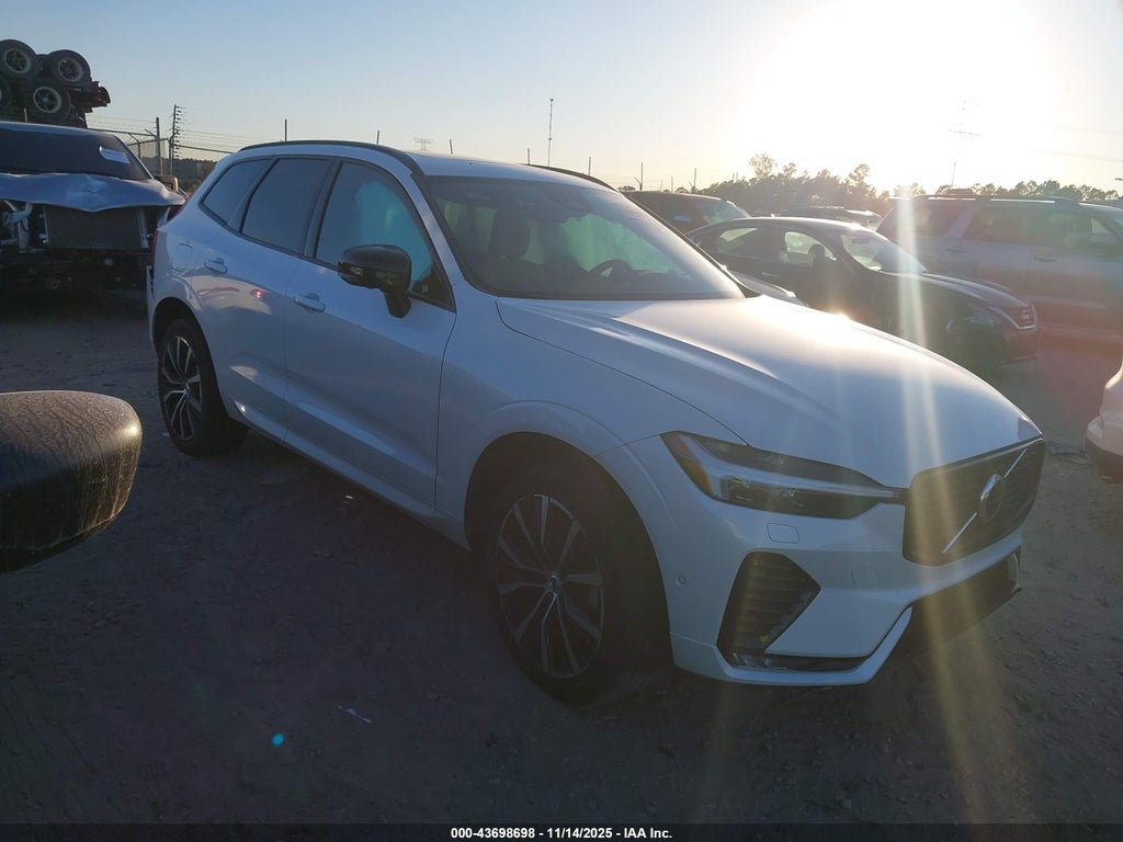 2024 VOLVO XC60