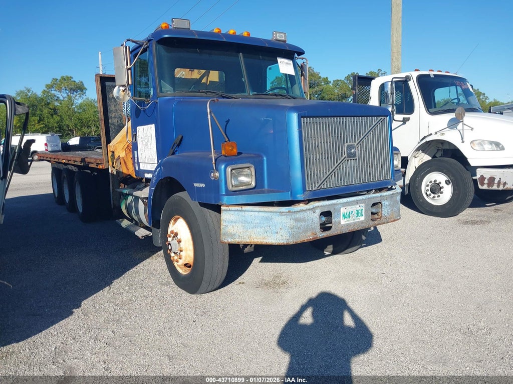 1997 VOLVO CONVENTIONAL