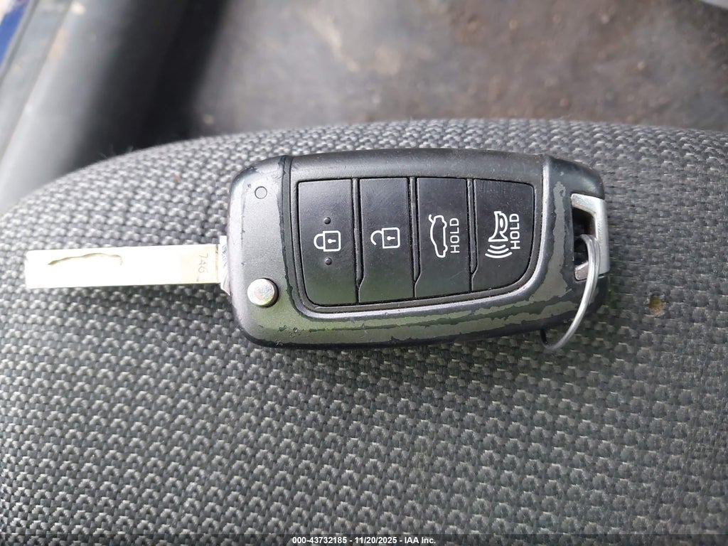 2021 Hyundai Accent SE photo 11
