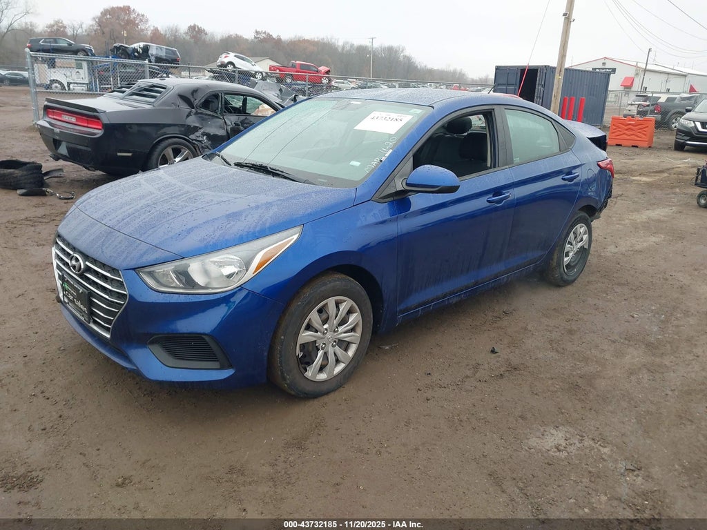 2021 Hyundai Accent SE photo 2