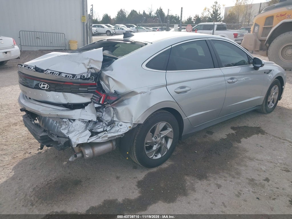 2025 Hyundai Sonata SE photo 4