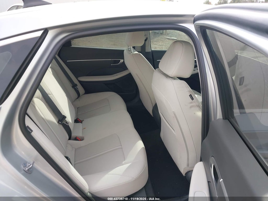 2025 Hyundai Sonata SE photo 8