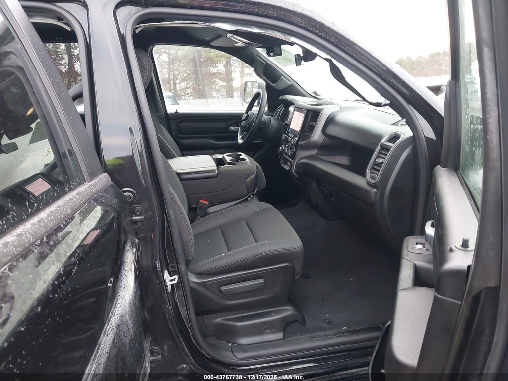 2025 Ram 1500 Tradesman 4X4 5'7 Box photo 5