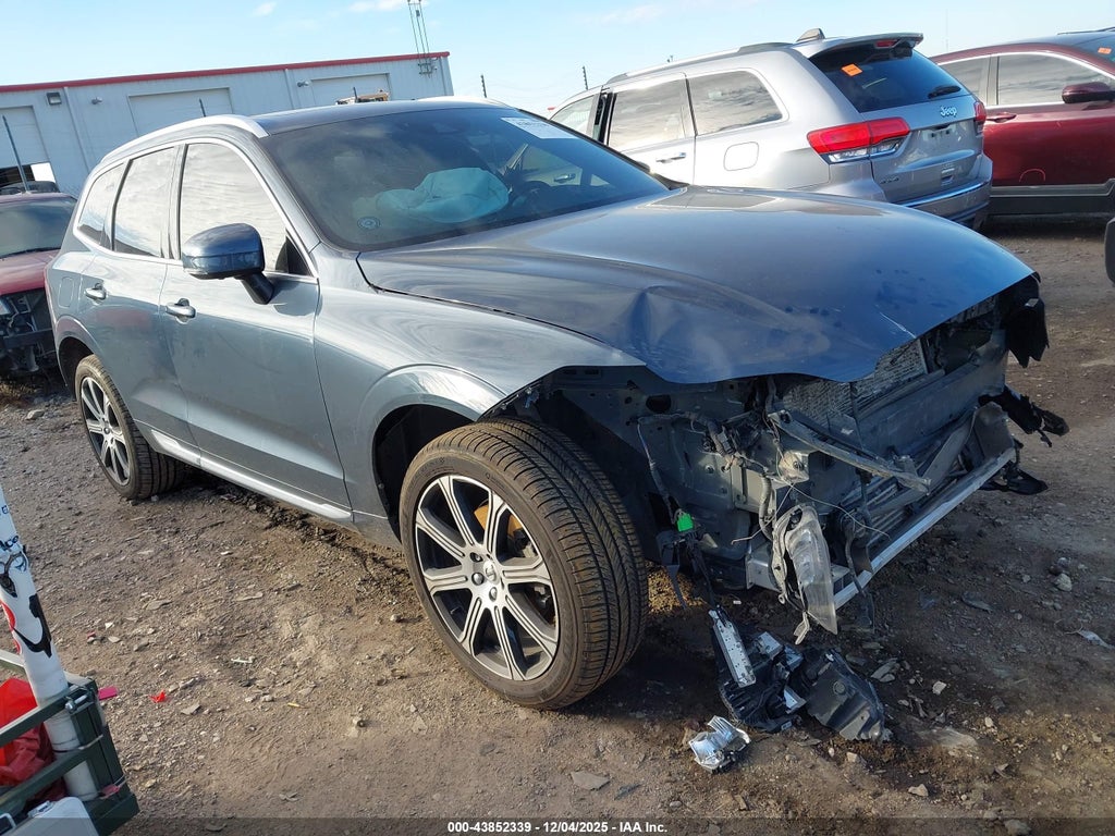 2021 VOLVO XC60