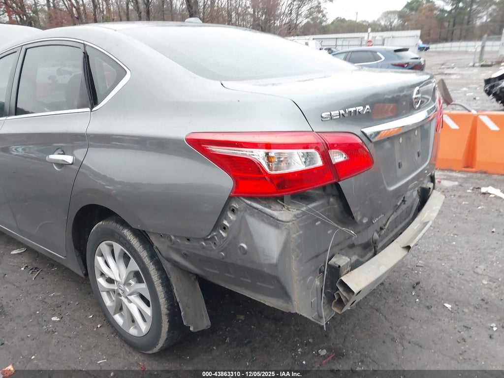 2018 Nissan Sentra SV photo 6