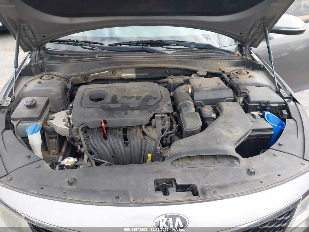 2017 Kia Optima LX photo 10