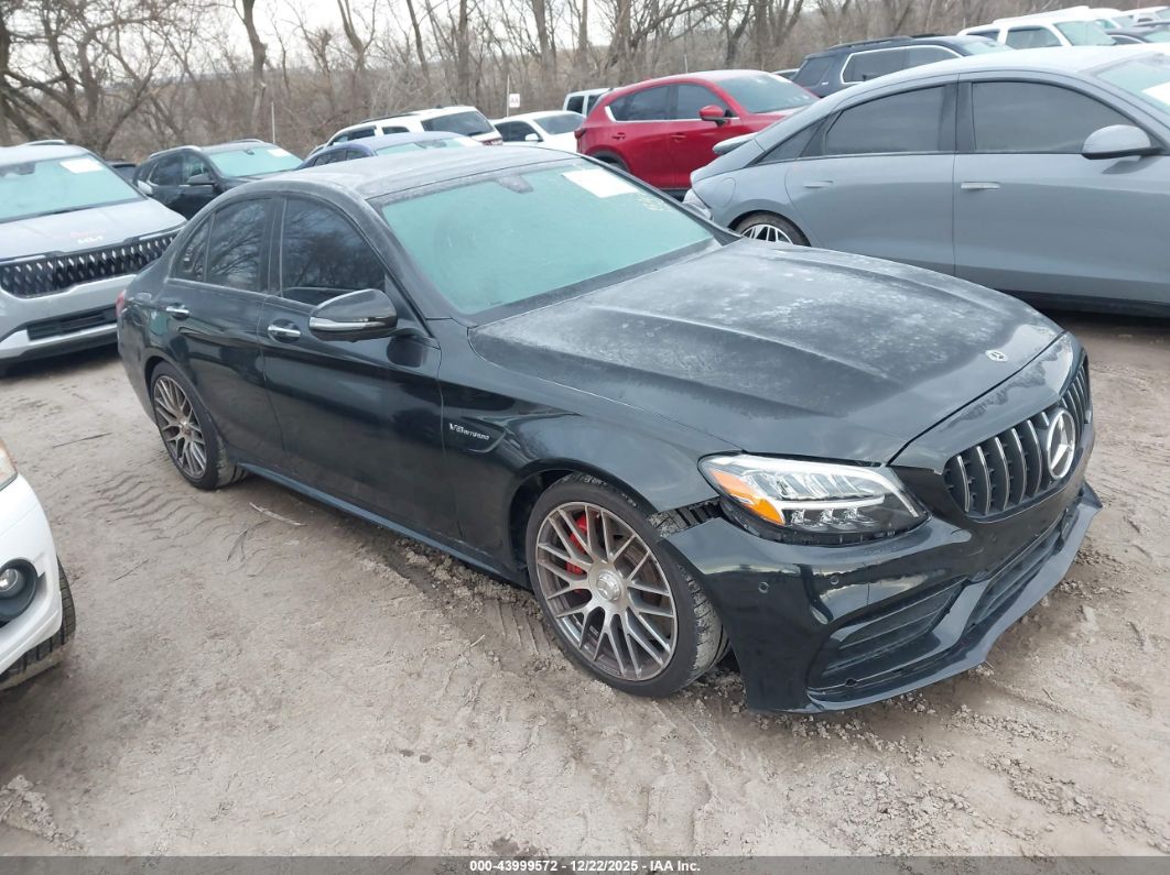 MERCEDES-BENZ A-  2021