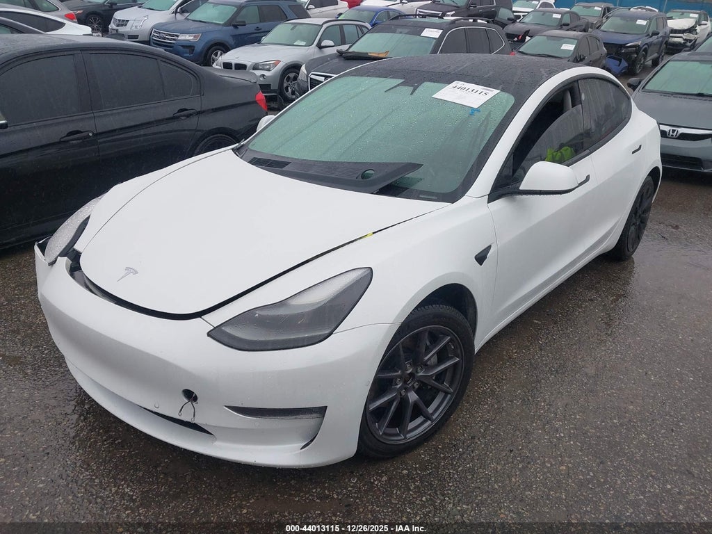 Tesla MODEL 3 2021