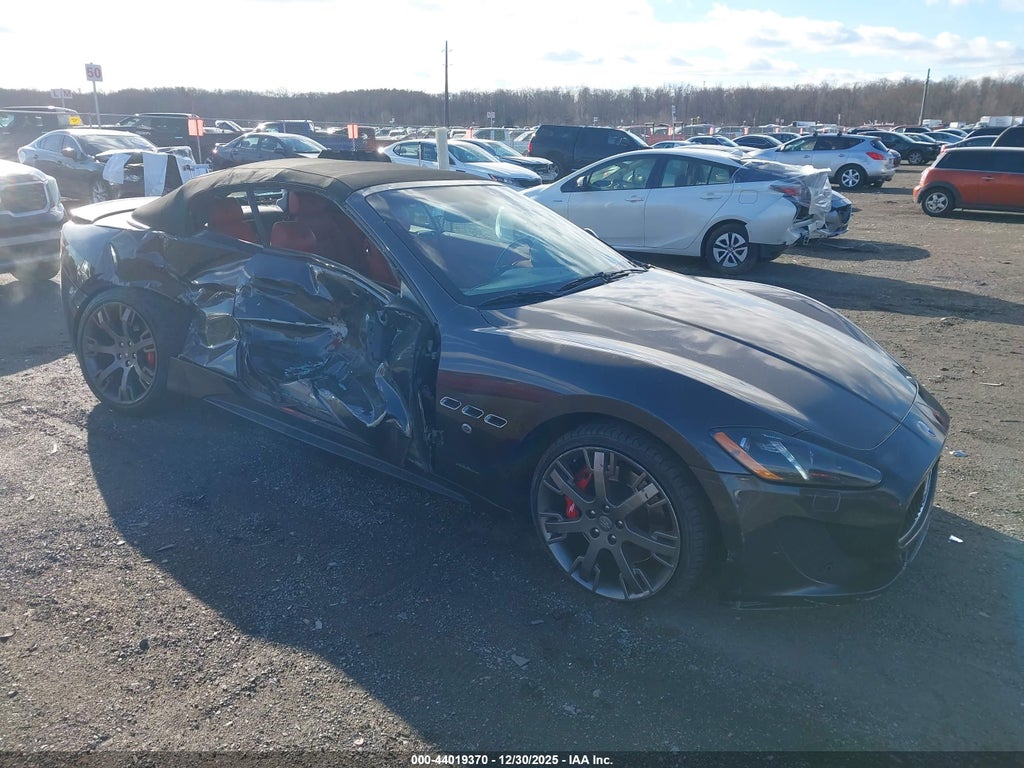2013 MASERATI GRANTURISMO