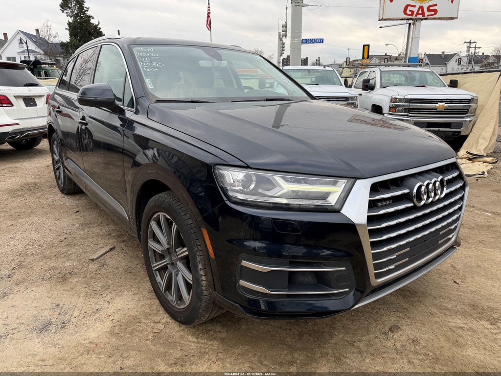 2017 Audi Q7 3.0T Premium photo 1