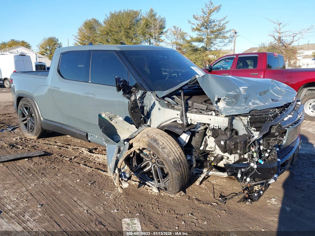 2026 RIVIAN R1T