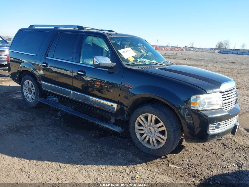 2013 LINCOLN NAVIGATOR L