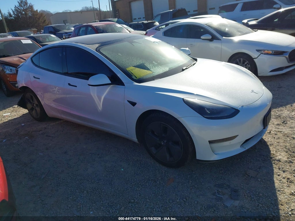 Tesla MODEL 3 2021