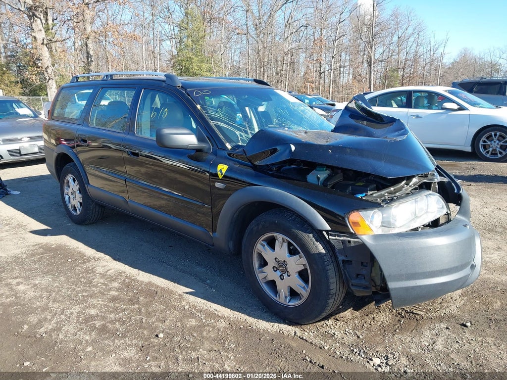 2005 VOLVO XC70
