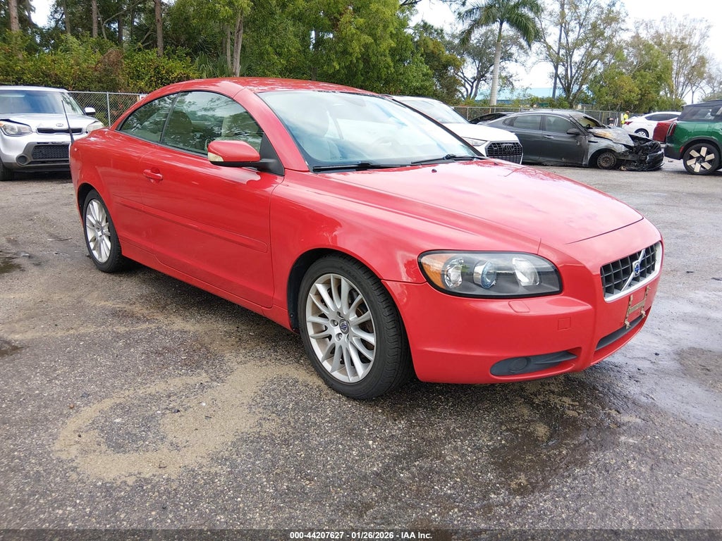 2007 VOLVO C70