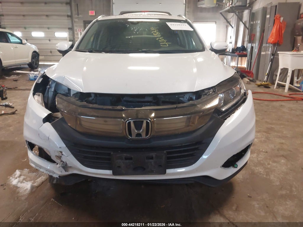 2022 Honda HR-V AWD EX photo 6