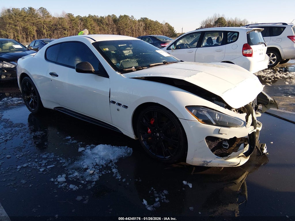 2013 MASERATI GRANTURISMO