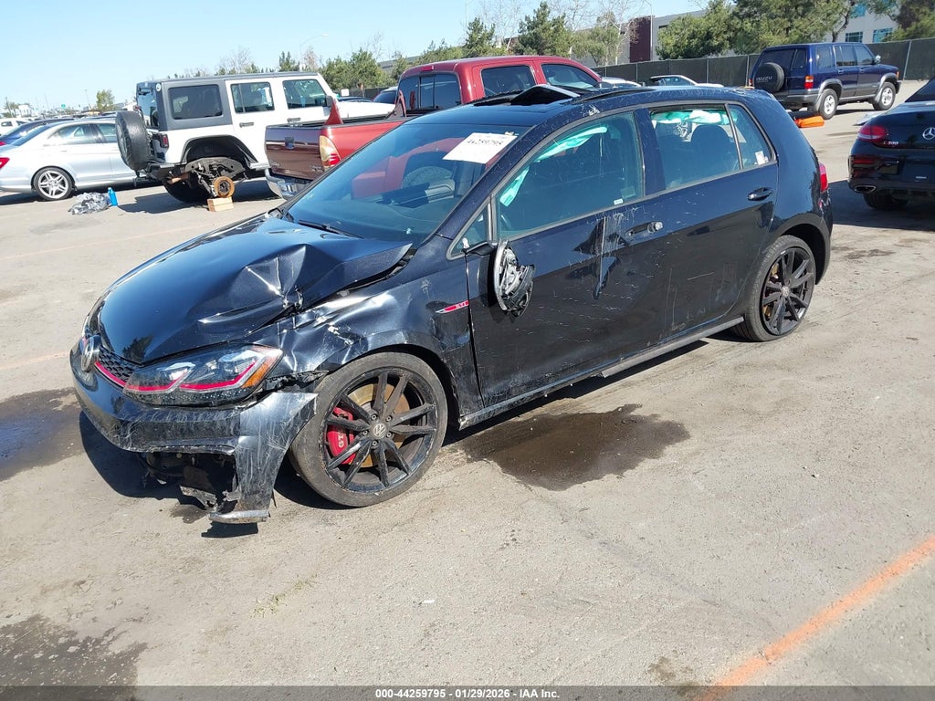 Volkswagen GOLF GTI 2021