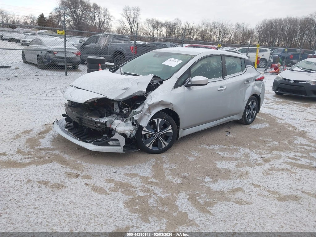 Nissan LEAF 2022