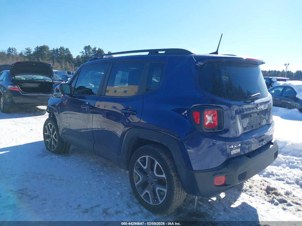 2018 Jeep Renegade Latitude 4X4 photo 3