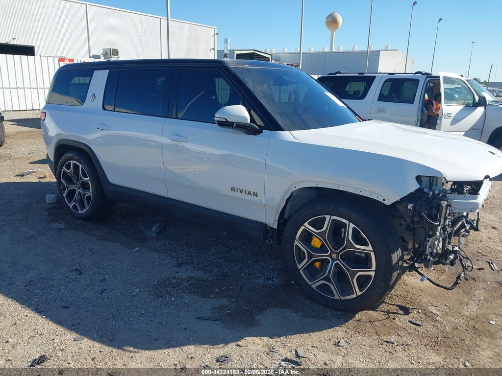 2025 RIVIAN R1S