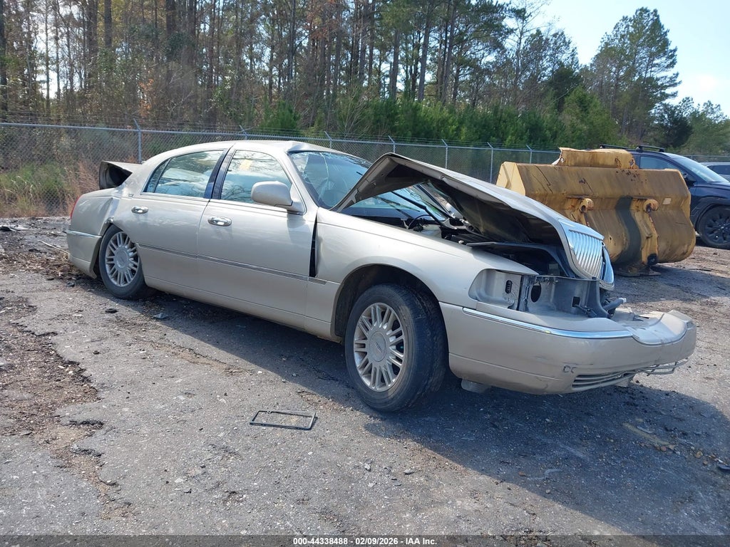 2008 LINCOLN TOWN CAR
