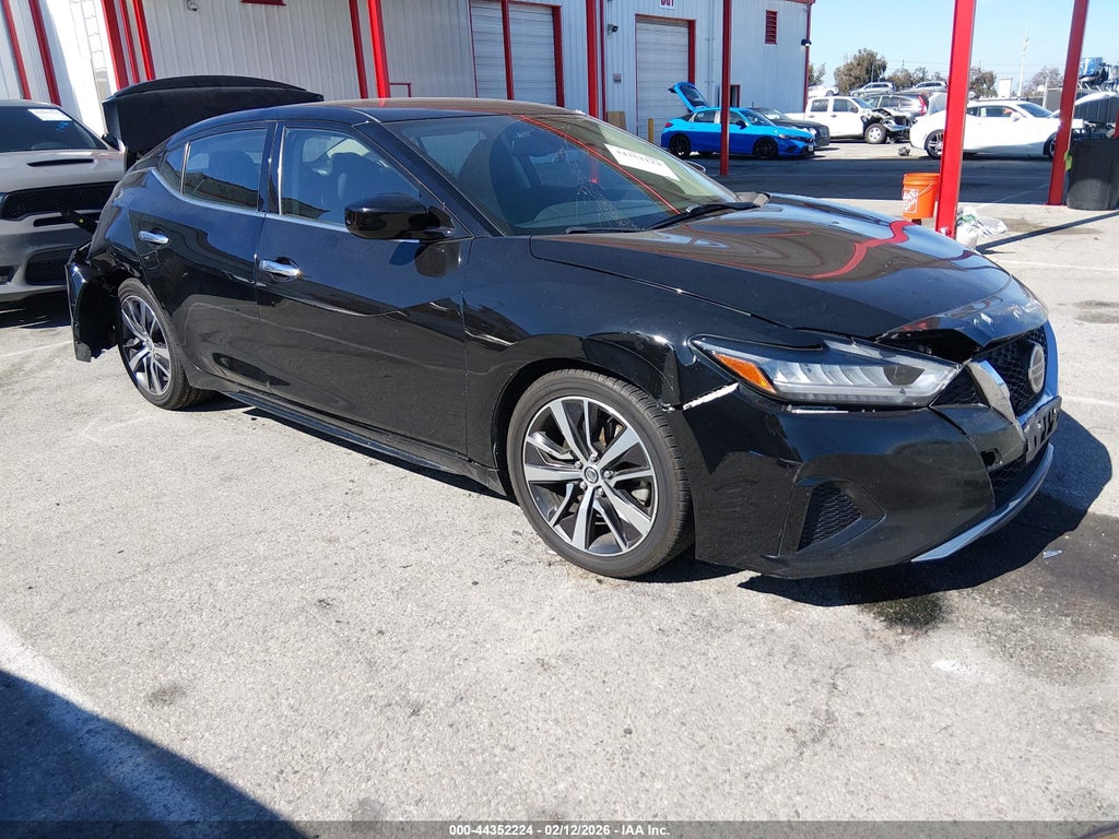 Nissan MAXIMA 2020