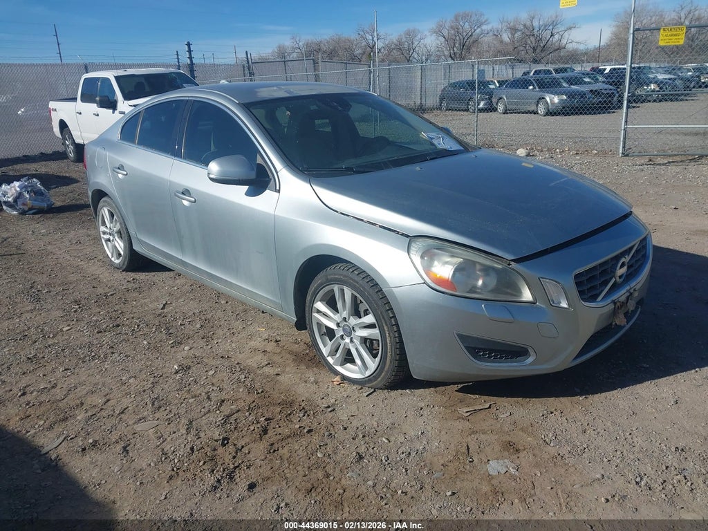 2013 VOLVO S60