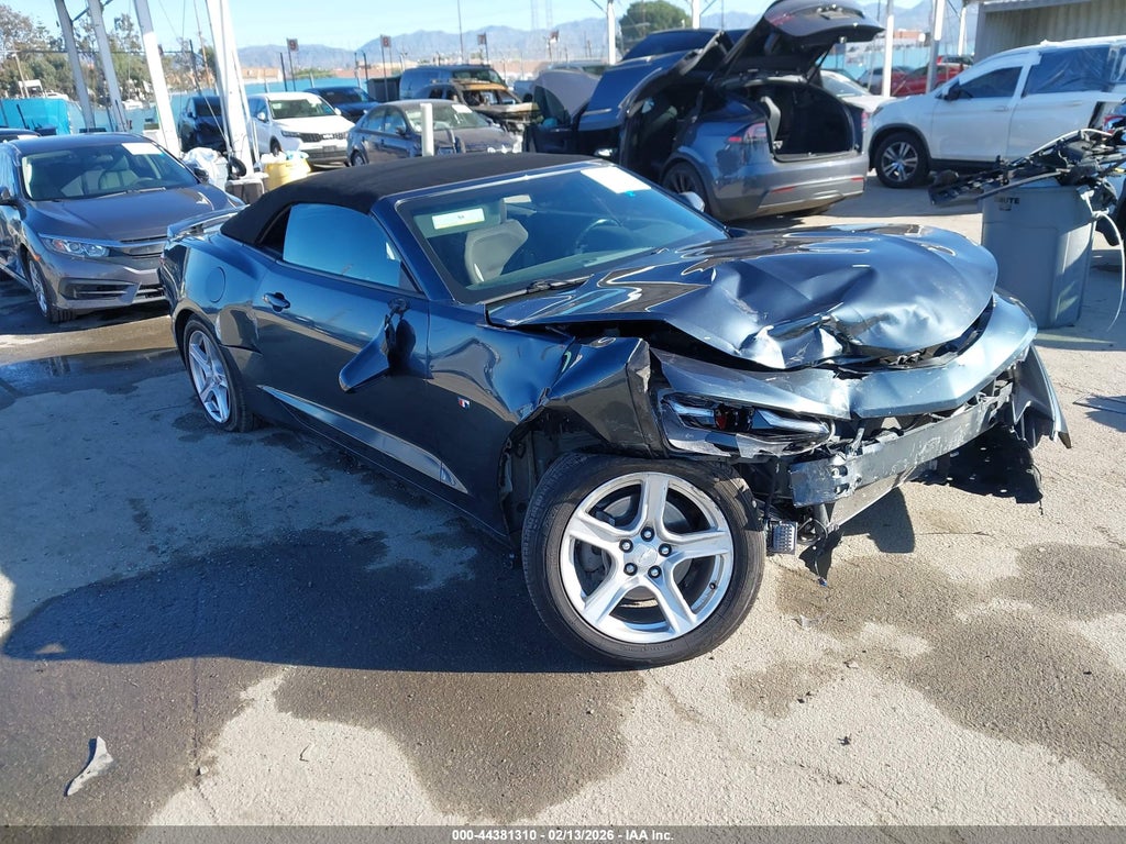 Chevrolet CAMARO 2023