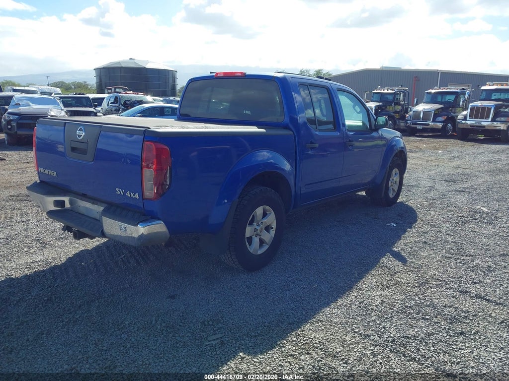 2012 Nissan Frontier SV photo 4