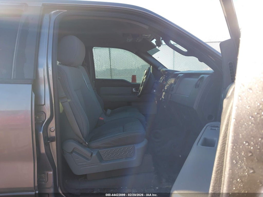 2014 Ford F-150 STX photo 5