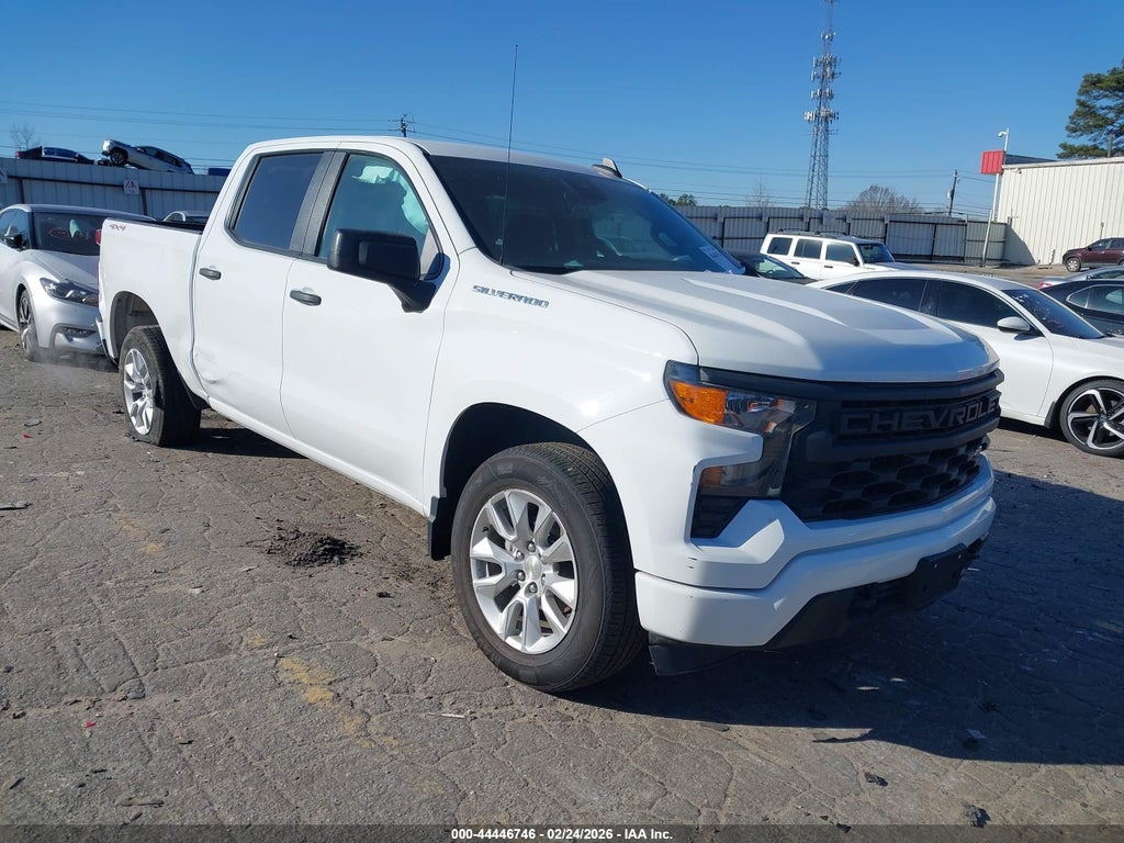 2024 Chevrolet Silverado 1500 4WD Short BED Custom photo 1