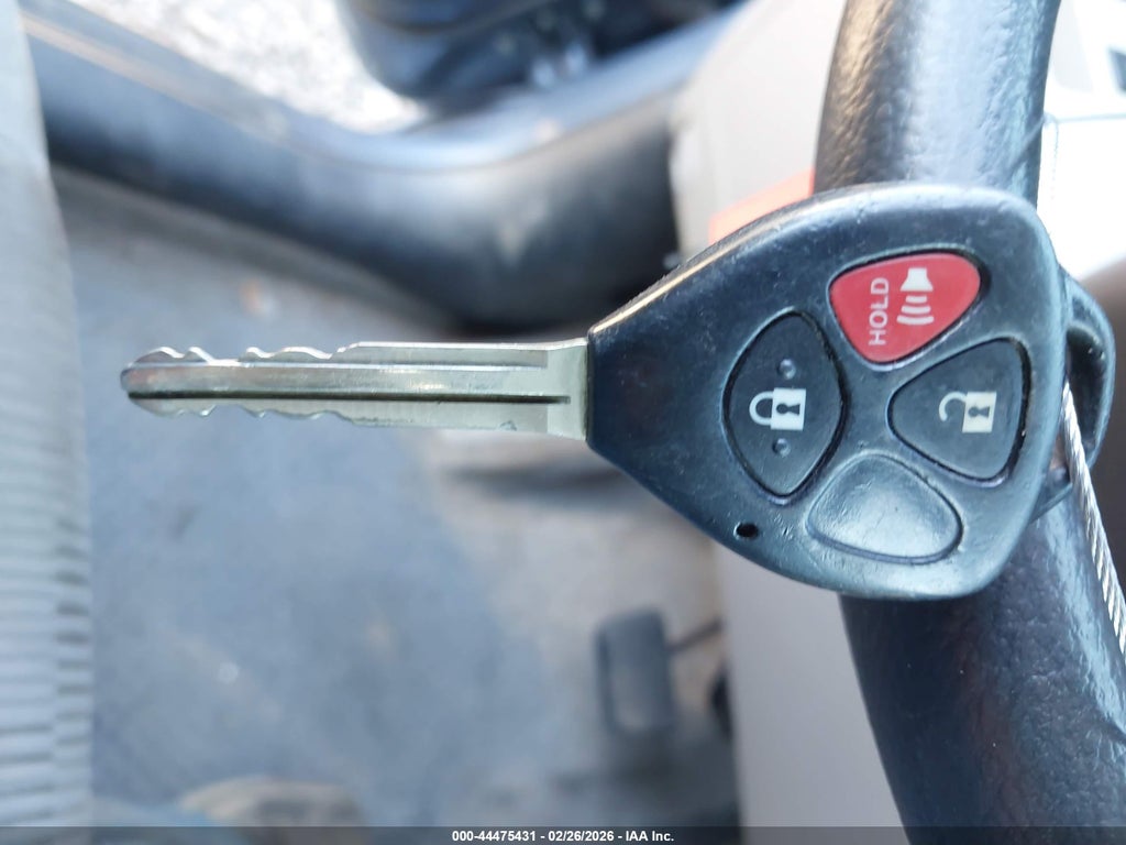 2011 Toyota RAV4 Base V6 photo 11