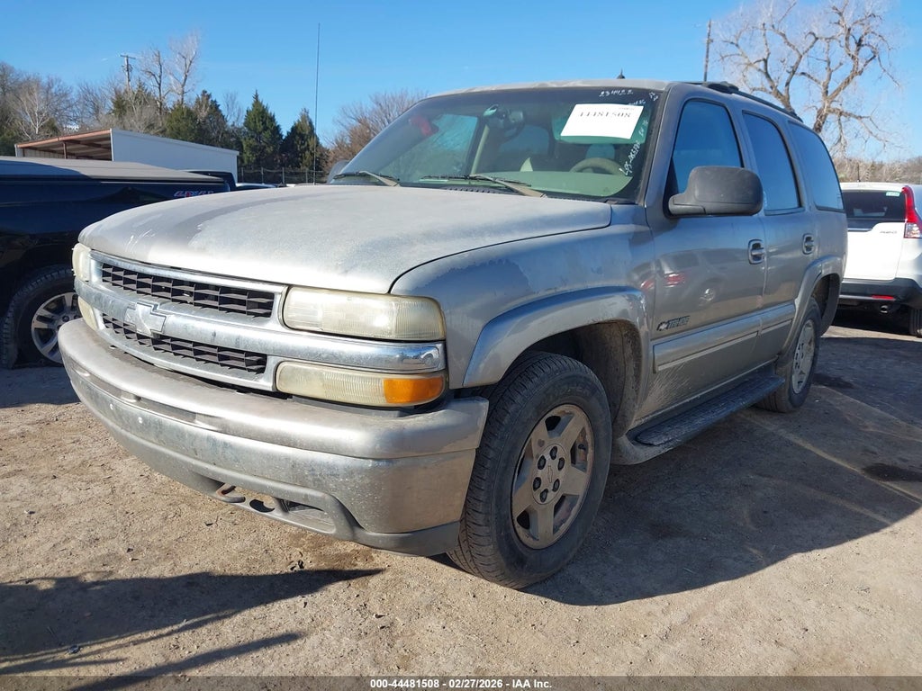 2002 Chevrolet Tahoe LT photo 2