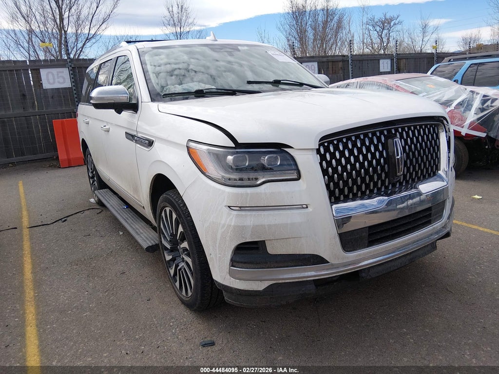 2022 LINCOLN NAVIGATOR
