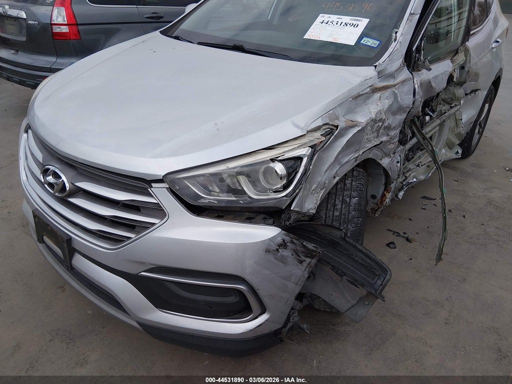 2018 Hyundai Santa FE Sport 2.4L photo 6