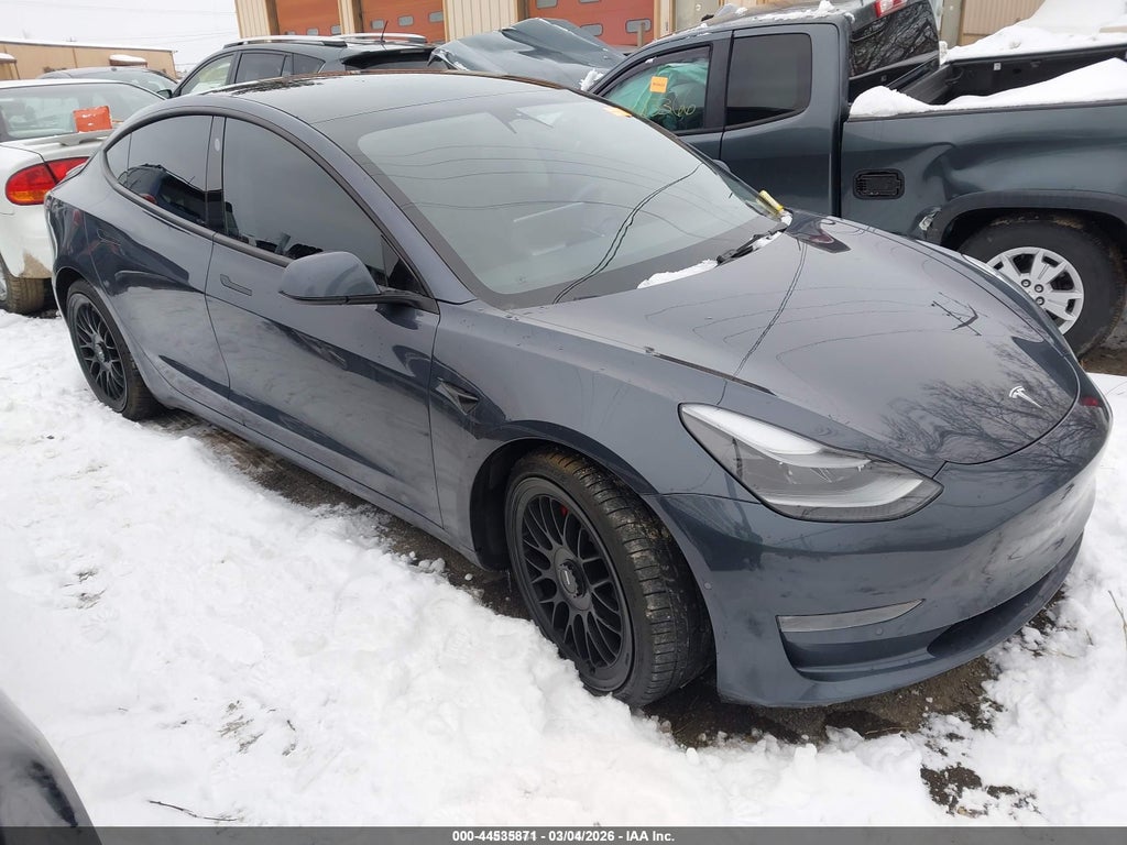 Tesla MODEL 3 2022