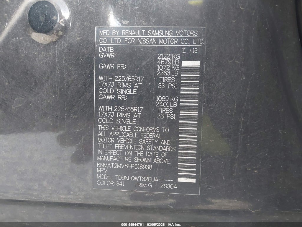 2017 Nissan Rogue SV photo 9