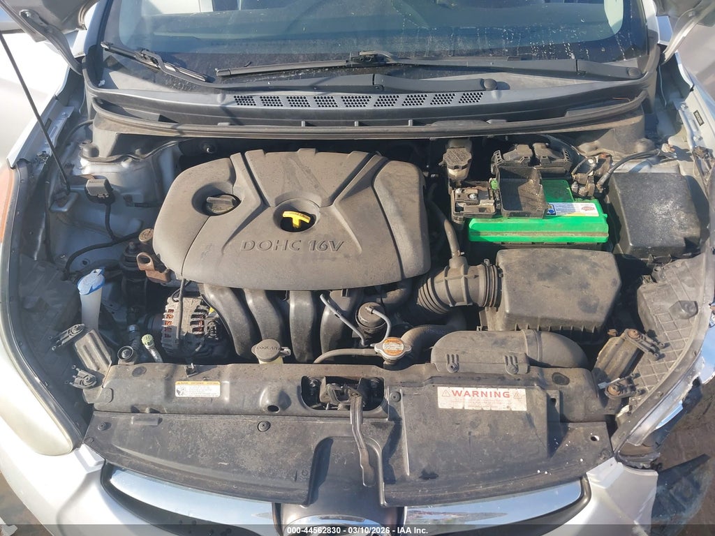 2011 Hyundai Elantra GLS photo 10