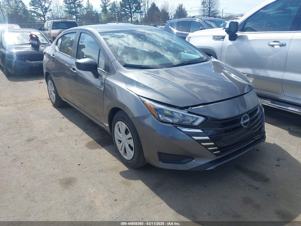 NISSAN VERSA 2025