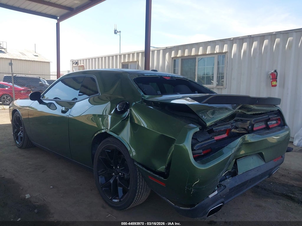 2023 Dodge Challenger GT photo 3