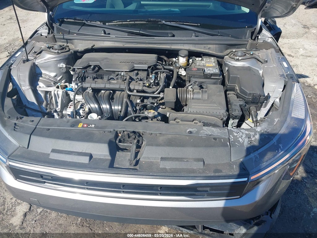 2025 Kia K4 LXS photo 10